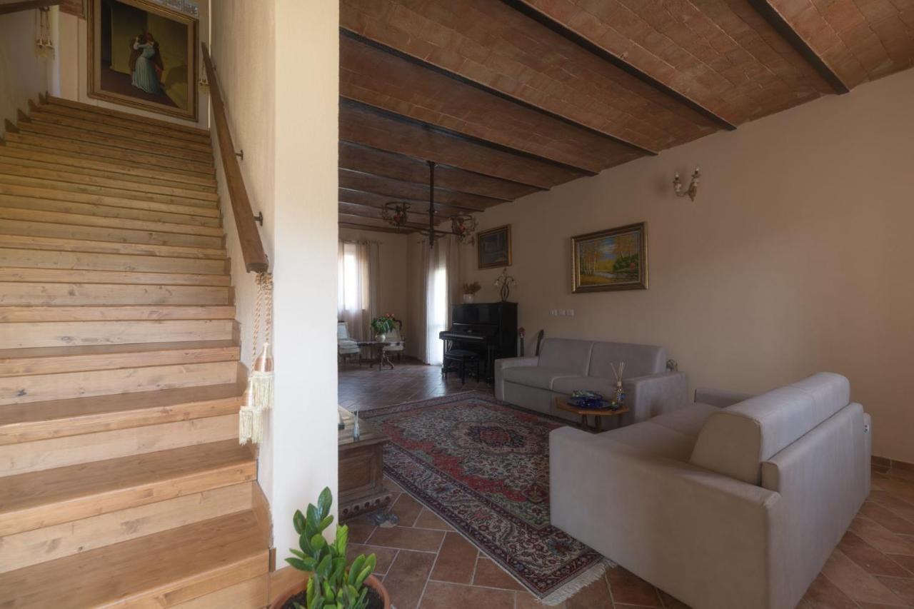 Bed and Breakfast La Casa Rossa à Coiano Extérieur photo