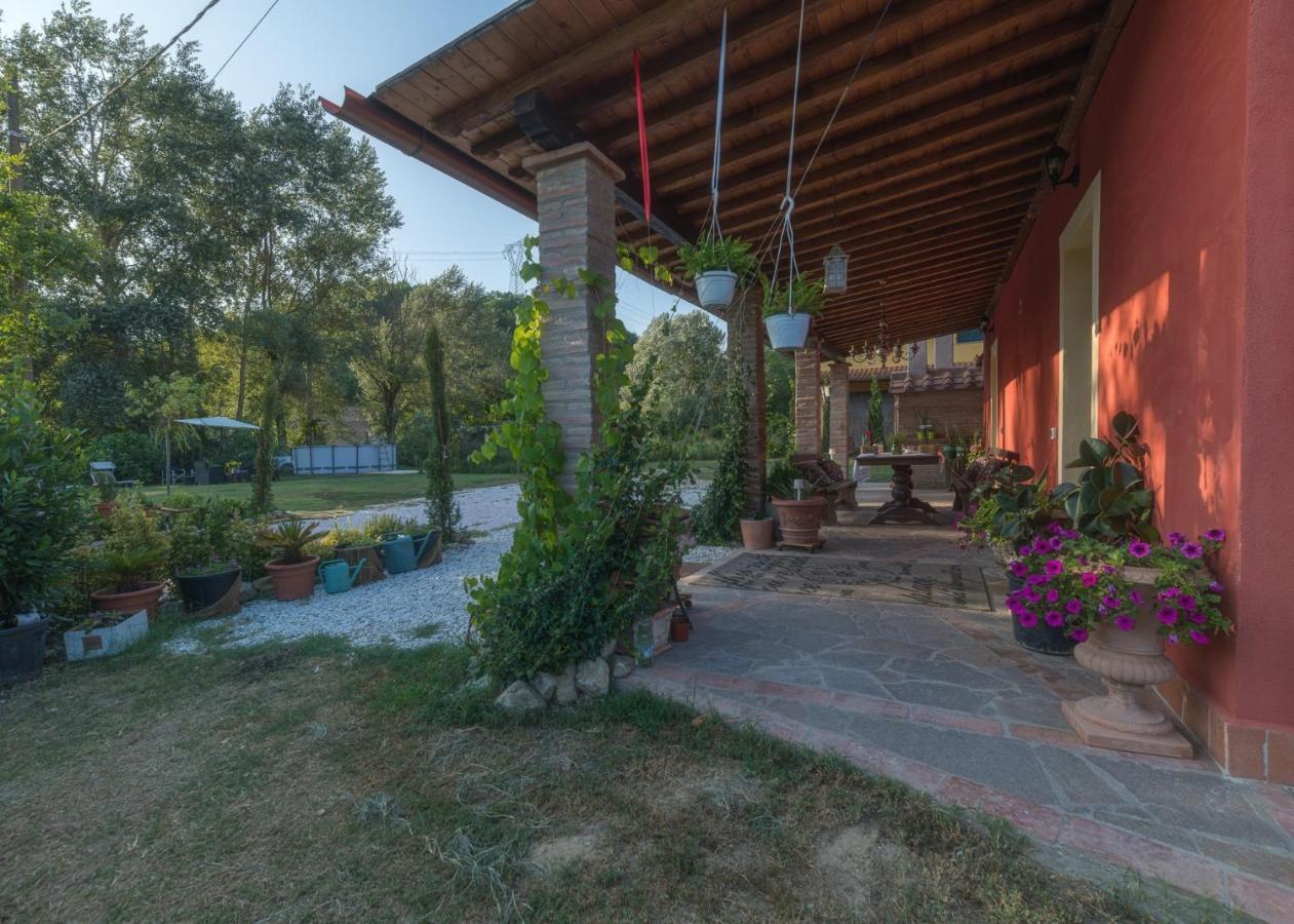 Bed and Breakfast La Casa Rossa à Coiano Extérieur photo